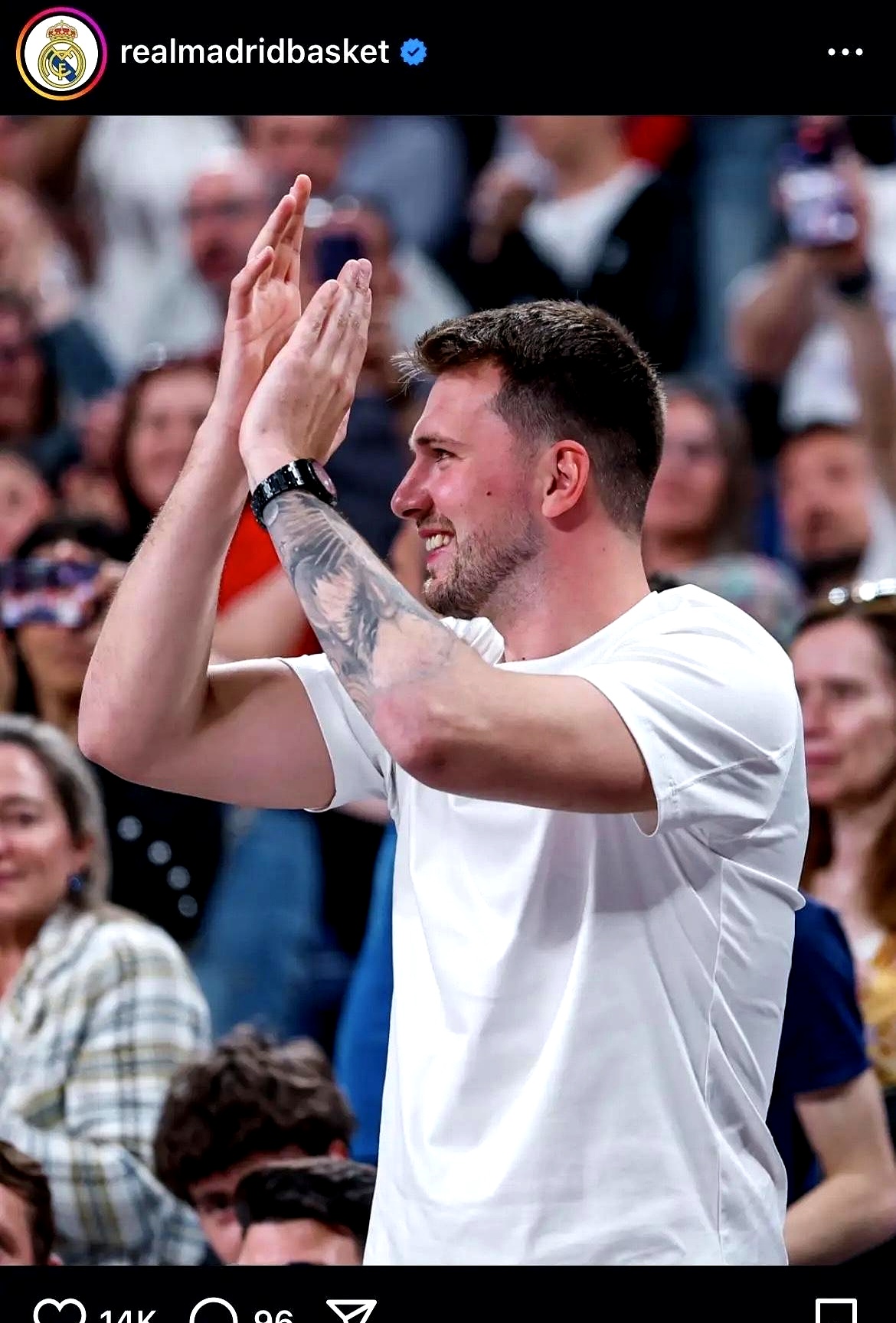 东契奇回归赛场，赛事规则更新首场状态亮眼，SKT观众沸腾！的简单介绍