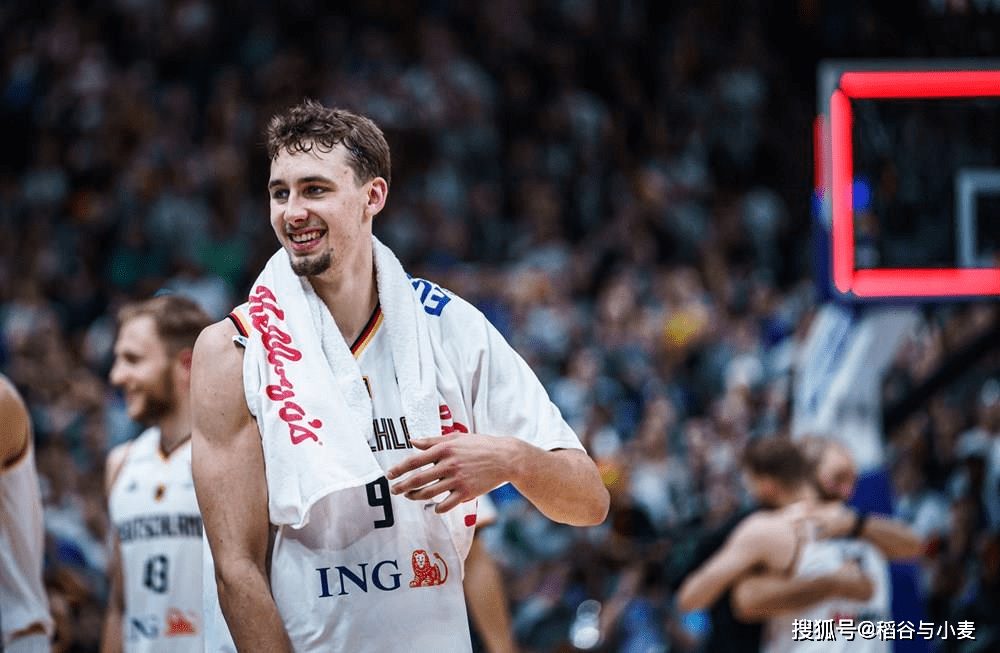 关于阿扎伦卡新星爆冷表现惊艳，德国队未来可期！的信息