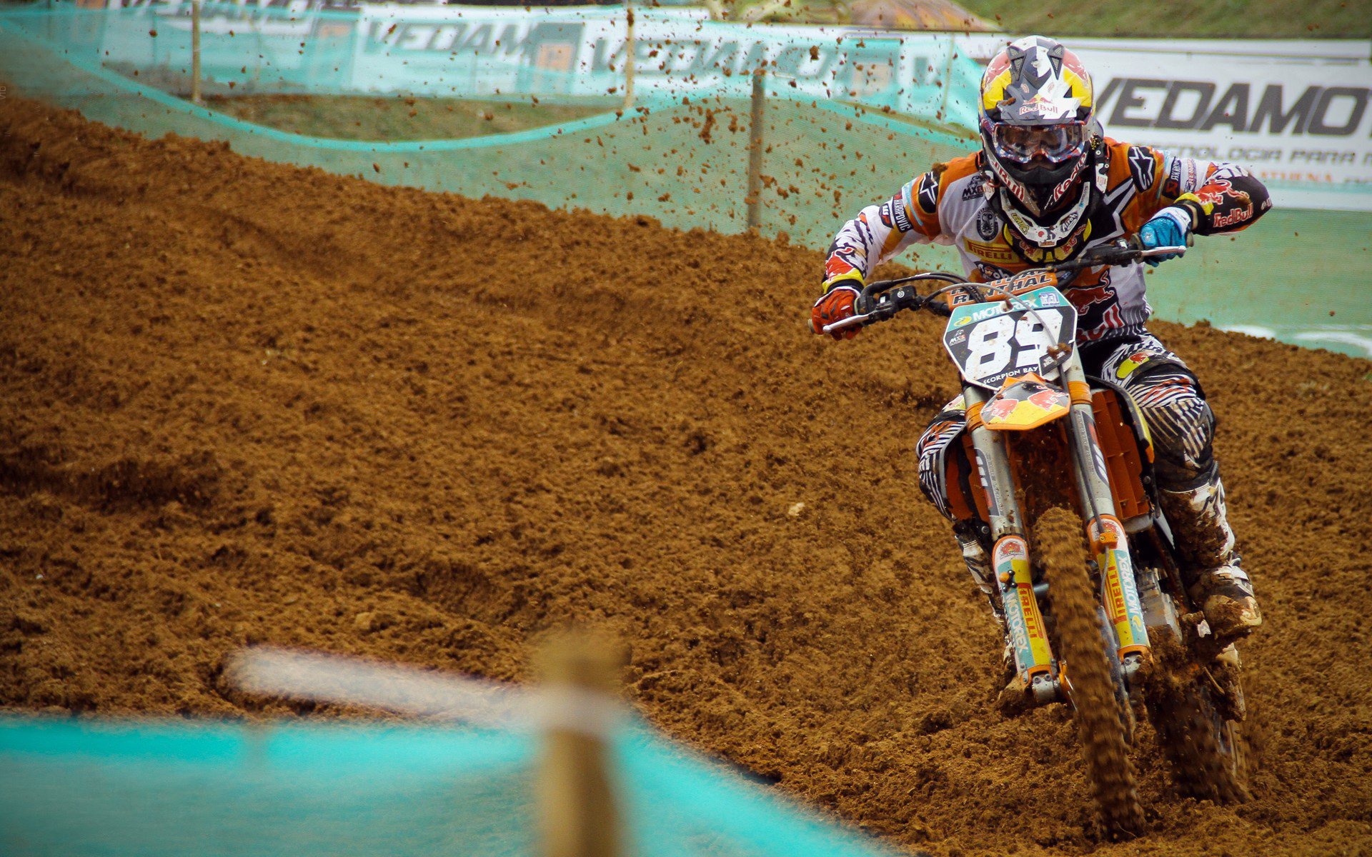 开云体育下载网址-综合格斗赛场焦点！瑞士队对阵韩国队，历史性突破，球队首次挺进决赛